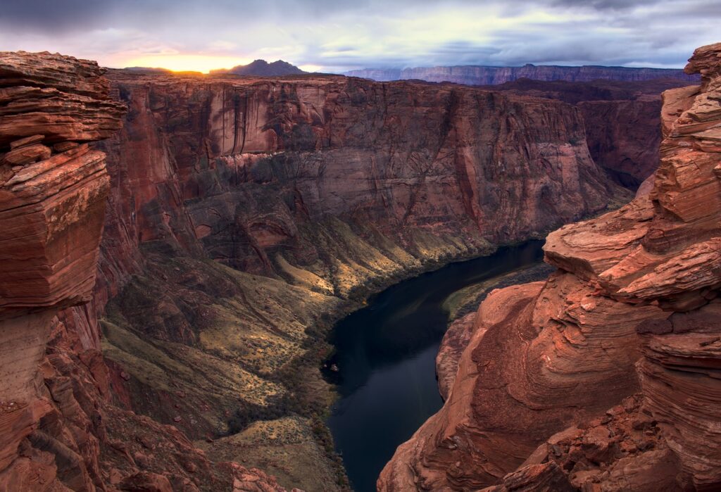 Grand canyon vertical erosion